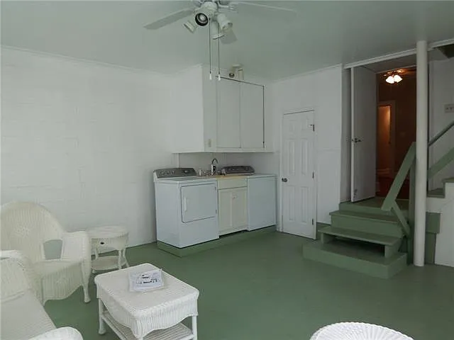 4533 S Roman St — Photo 9