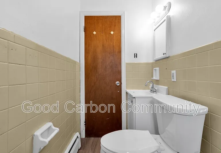5752 Main St — Photo 10