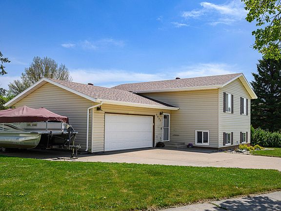 2nd image of 3827 Renee Dr