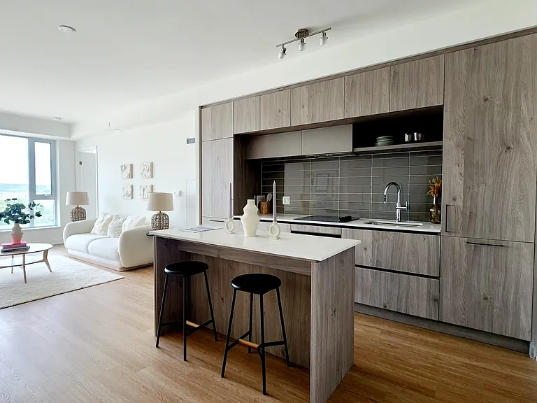 2 David Eyer Rd #1028 — Photo 4