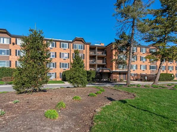 1206 S New Wilke Rd APT 106, Arlington Heights, IL 60005