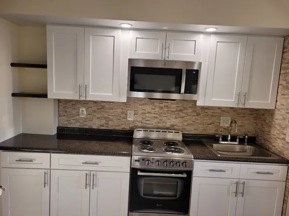 70 Southbridge St Unit 909, Worcester, MA 01608