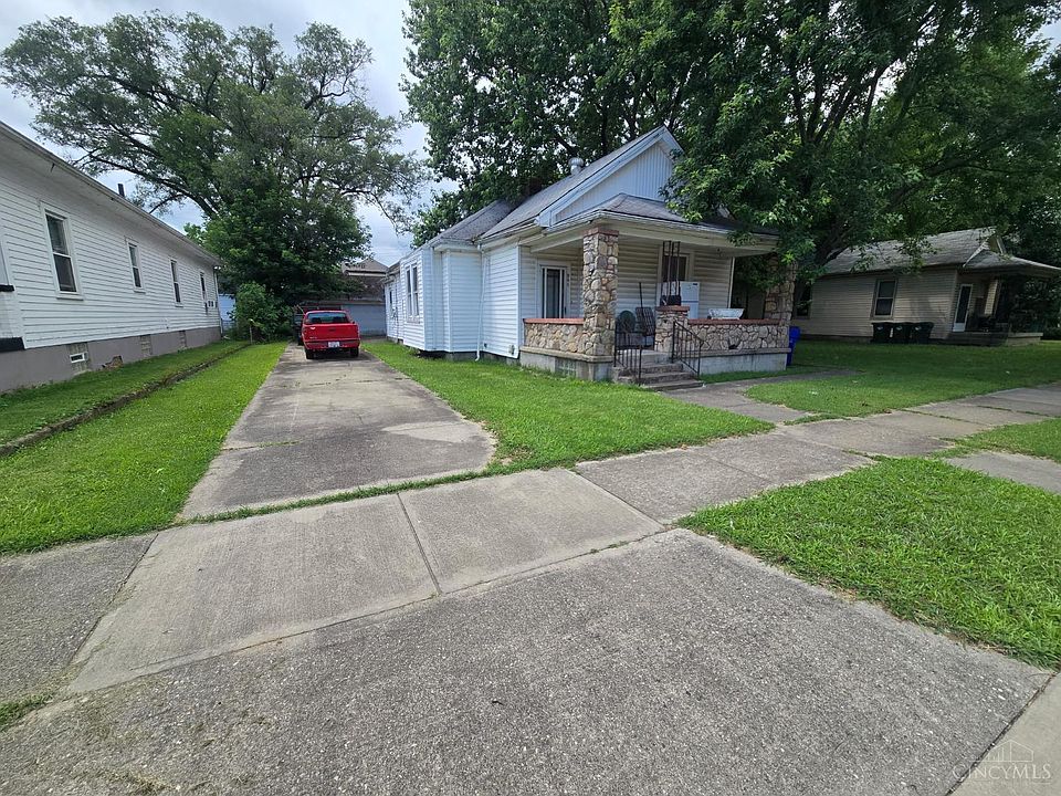 1st image of 995 Kahn Ave