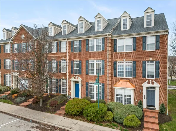 4007 Village Run Rd, Wexford, PA 15090