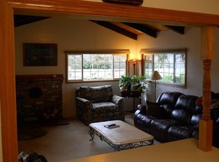 598 Covered Bridge Rd, Rogue River, OR 97537