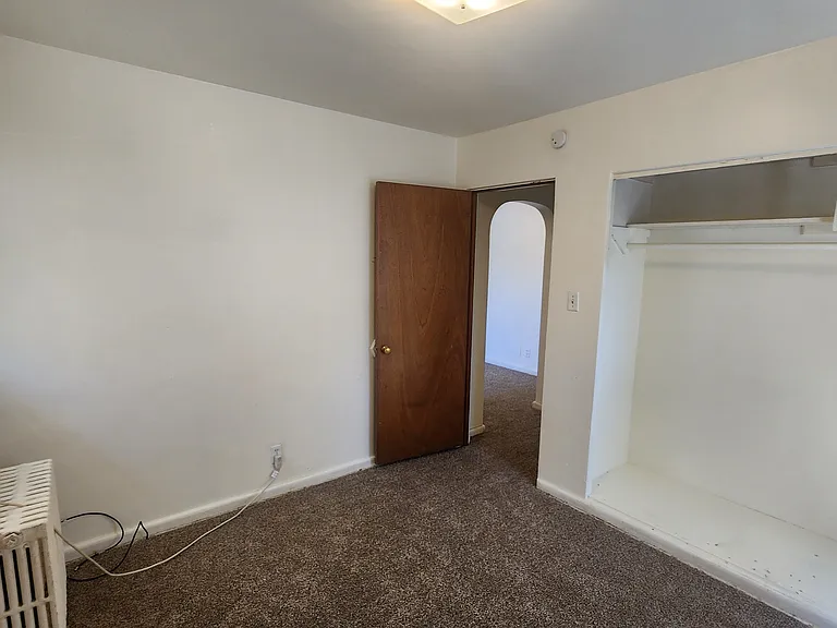 337 S Townsend Ave #D — Photo 16