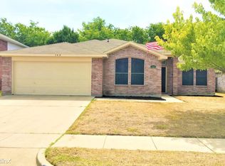 368 Marsha St, Saginaw, TX 76179