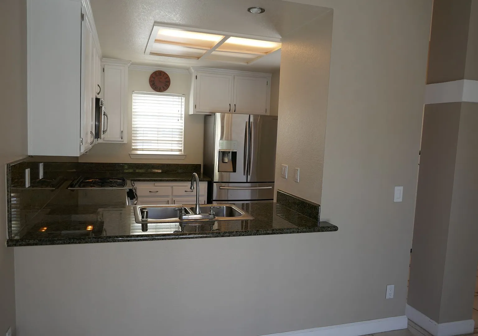 Three Bedroom / Two Bath Condo Townhome With Garage In Marin Lagoon — Photo 3