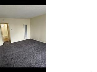 1229 W 109th St #11, Los Angeles, CA 90044