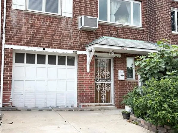 69-27 169th St, Flushing, NY 11365