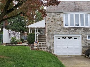 3828 Janice St, Philadelphia, PA 19114