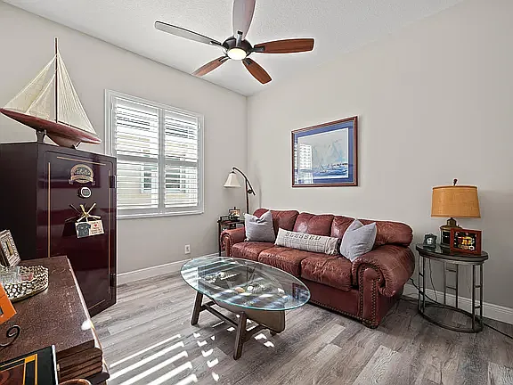 175 NW Swann Mill Cir — Photo 31