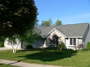 402 S Bruns Ave, Plymouth, WI 53073