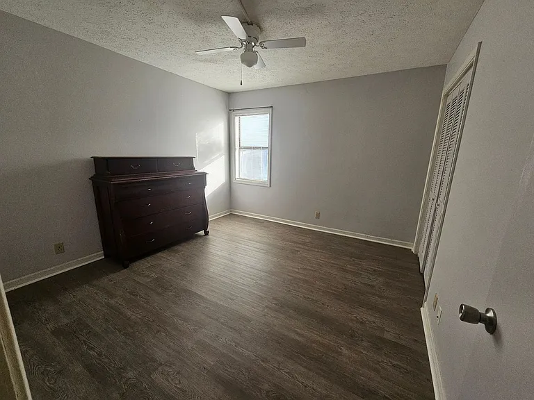 755 Burcale Rd #E6 — Photo 25