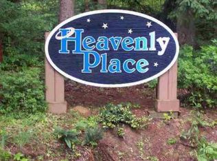 6 Pinecrest Ln, Huntington, WV 25705