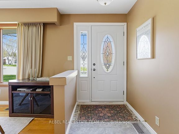4th image of 331 Walmer Rd