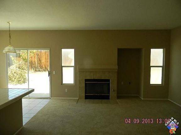 4th image of 45631 17th St W