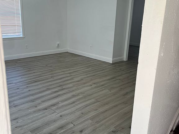 2nd image of 4032 50th St #1/2