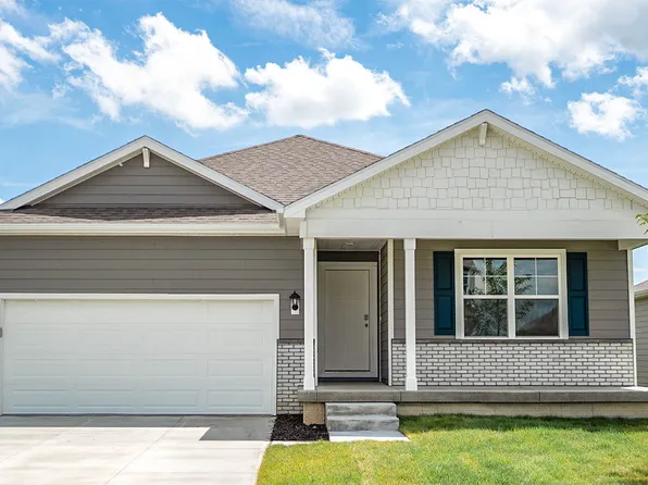 7002 S 205th St, Gretna, NE 68028