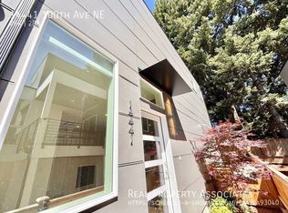 14441 100th Ave NE, Kirkland, WA 98034