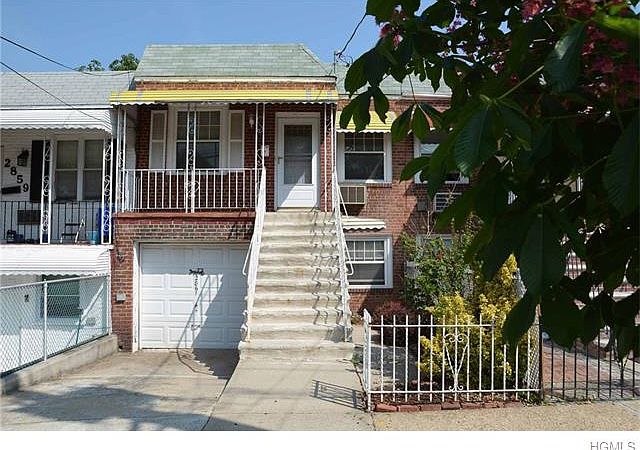 1st image of 2861 Sampson Ave