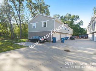 2533 Redwood Ave, Kalamazoo, MI 49006