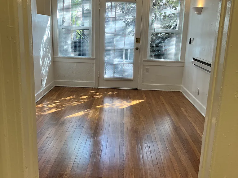 2031 Vista Del Mar Ave #31-3/4 — Photo 6