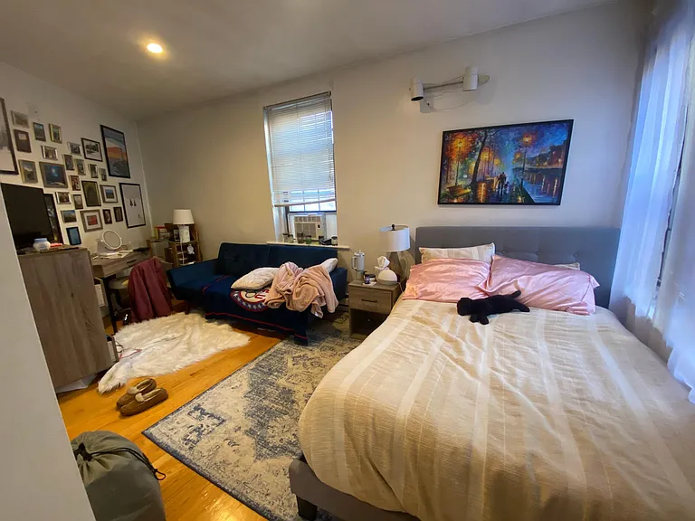 9 Charter St #3 — Photo 8