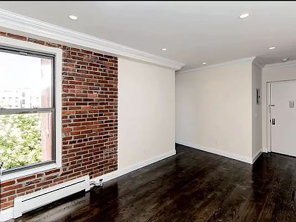 2nd image of 331 Keap St APT 12