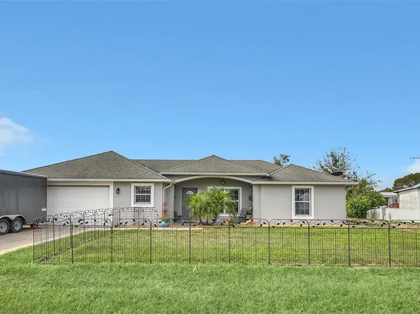 422 Spoonbill Ct, Kenansville, FL 34739