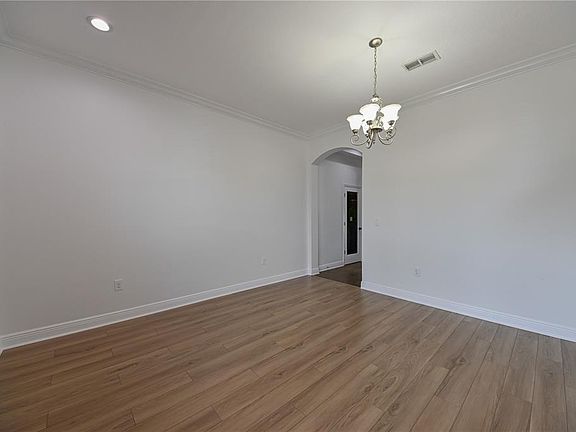 5th image of 7713 S De Soto St