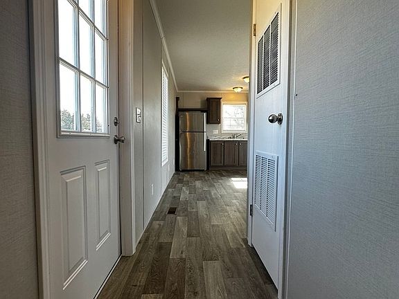 3rd image of 124 Safari Dr #124S