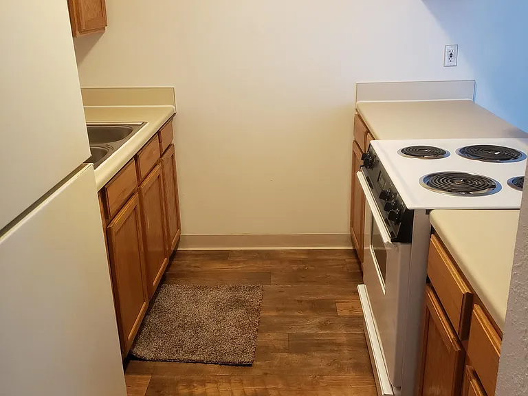 215 Joy St #J — Photo 5