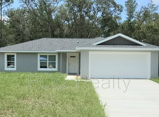 10057 N Athenia Dr, Citrus Springs, FL 34434