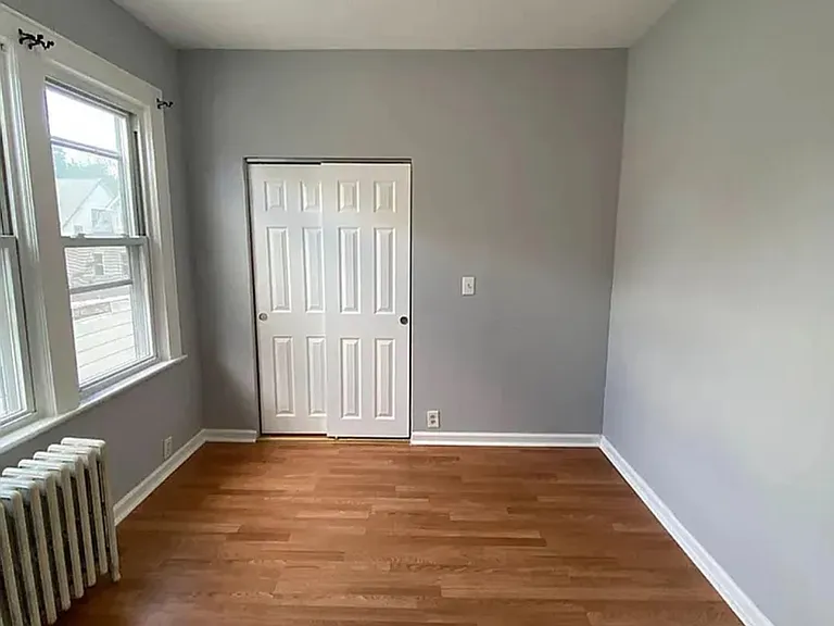 95 16th Ave #3RR — Photo 3
