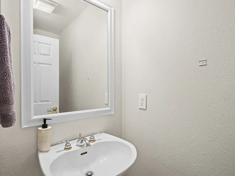 85 Chadron Cir — Photo 16
