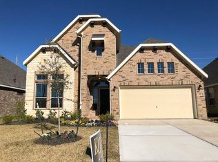 327 American Black Bear Dr, Crosby, TX 77532