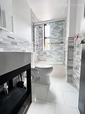 Rented by Bohemia Realty Group | media 4