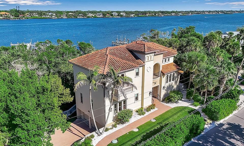 1st image of 2508 Casey Key Rd