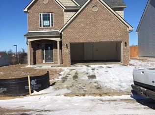 479 Estrella Dr, Lexington, KY 40511
