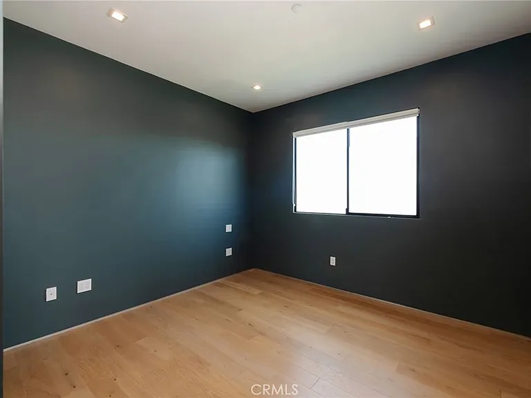 1643 S Carmelina Ave — Photo 25