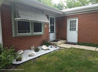 5 Deacon Ct, Whiting, NJ