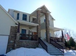 12789 295th St, Lindstrom, MN 55045