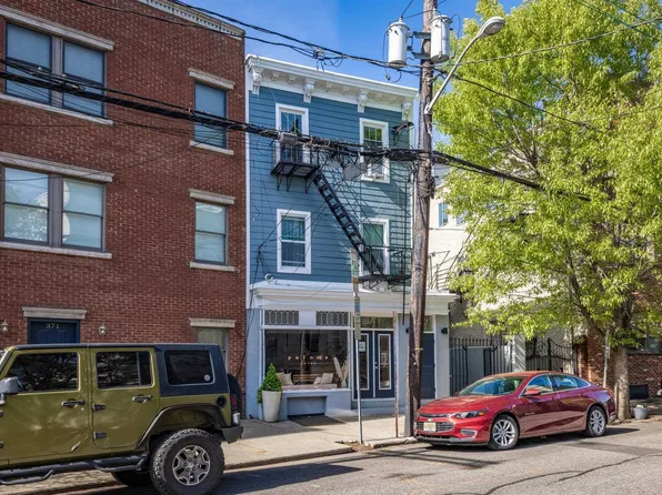 373-375 3rd Street image 1 of 11