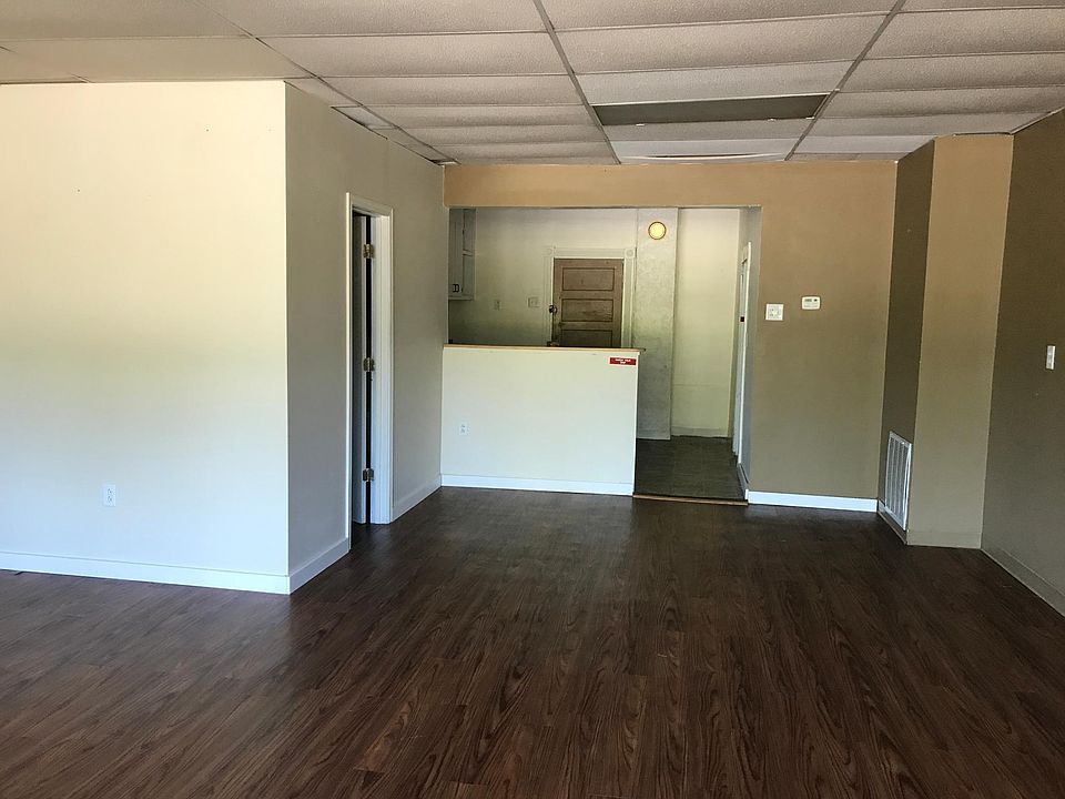 2nd image of 9909 County Dr