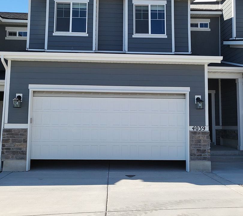 1st image of 4039 E Harmony Ct