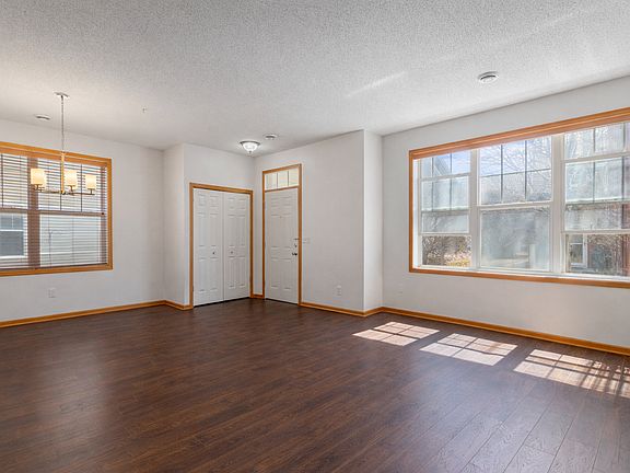 3rd image of 9532 Scott Cir N