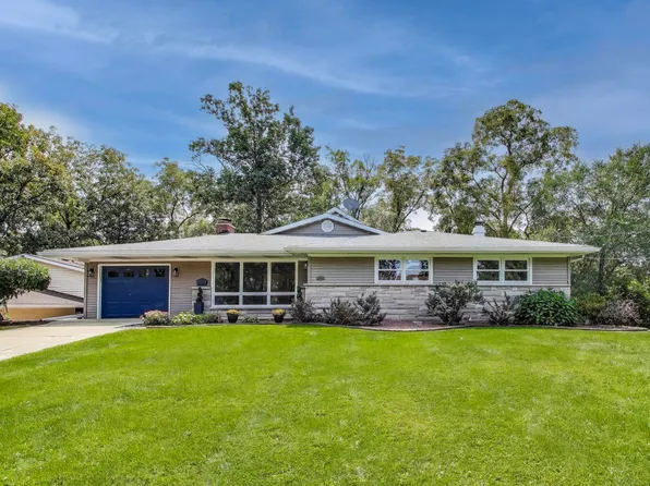 1009 Lake George Dr, Hobart, IN 46342