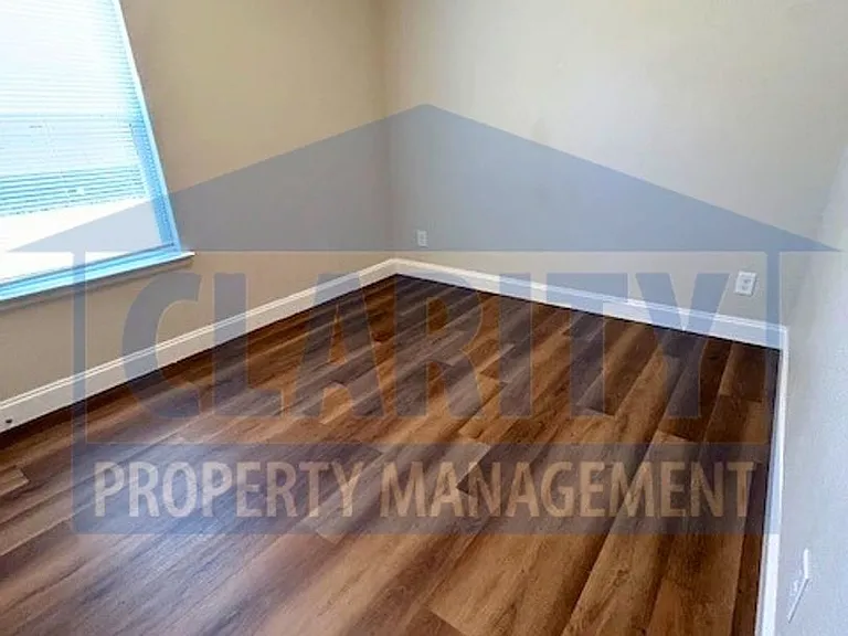 615 Linda Dr SE — Photo 19