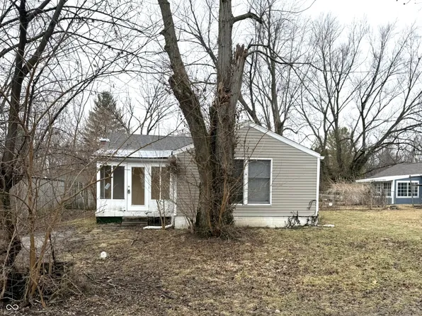 1126 N Mitthoeffer Rd, Indianapolis, IN 46229